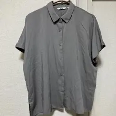 UNIQLO 半袖シャツ グレー Sのサムネイル