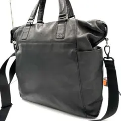 TUMI 2way トートバッグ ショルダーバッグ 黒 レザー 本革 A4のサムネイル