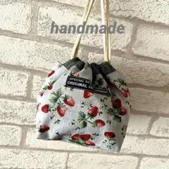 ハンドメイド いちご柄の巾着袋