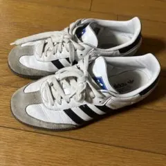 アディダス　サンバ　白