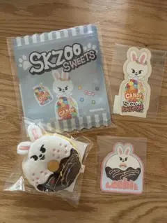 SKZOO オンラインくじ リービット(リノ) ドーナツミラー セット