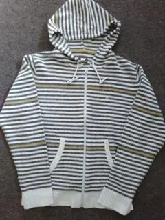 土日セール♡2980→2480円 HELLY HANSENニットパーカー