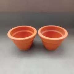 植木鉢　テラコッタ　2個のサムネイル