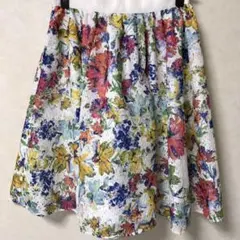 ボンメルスリー 花柄 レース スカートのサムネイル
