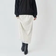 UNFILOフラワー刺繍 エンブロイダリーレーススカート　ホワイト Mのサムネイル