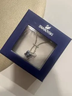 Swarovski 蝶モチーフ ネックレス