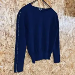 美品　CDEC ネイビー クルーネック セーター ビジュー付き 素敵なニット
