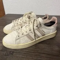 アディダス　スニーカー