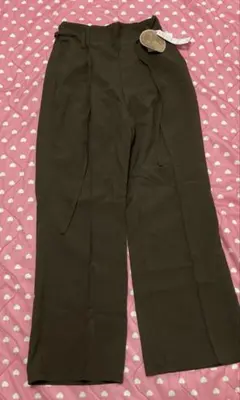 GU カジュアルパンツ カーキのサムネイル