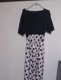 水玉模様のカットソー半袖ロングワンピース