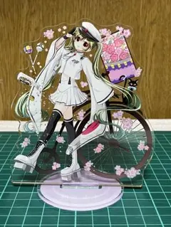 千本桜 初音ミク 江戸切子 アクリル展示台つき 限定品 PREMICO《初音未來