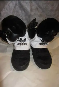 2025年最新】ジェレミースコット ゴリラの人気アイテム - メルカリ