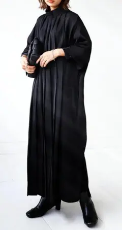 antiquaアンティカ 着回し力抜群 プリーツワンピース