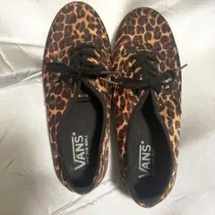 バンズ　VANS レディーススニーカー　ヒョウ柄