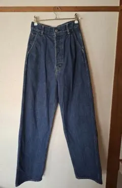 holiday denimのサムネイル