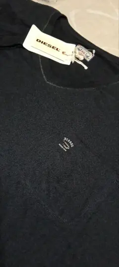 DIESEL ブラック Vネック Tシャツ XL