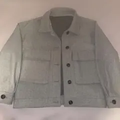 グレー　ショート丈チェスターコート