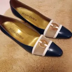 Yves Saint Laurent ポインテッドトゥパンプス ネイビー
