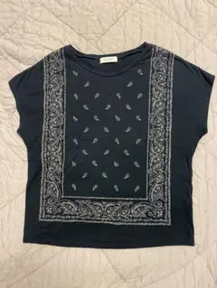 ビューティーアンドユース　Tシャツ　ペイズリー　ネイビー