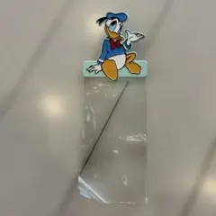 東京ディズニーランド ドナルドダック チケットホルダー　バッヂのサムネイル