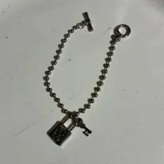 ブレスレット 鍵