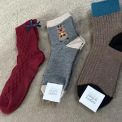 Item thumbnail for item 9a95a588-ef9a-4d37-b6e5-72b17e27370b