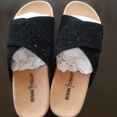 MINNETONKA　未使用サンダル　サイズ5のサムネイル