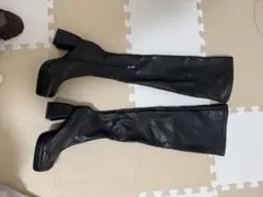 ブラックレザー高ヒールロングブーツ