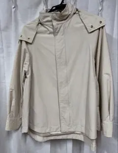 Discoat マウンテンパーカー　ベージュ フード付き