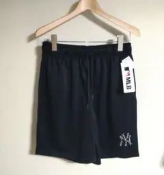【新品タグ付】MLB メンズ　NY ロゴ刺繍　ハーフパンツ　ブラック　L