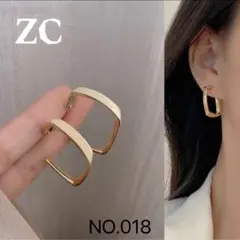 スクエアピアス ゴールド シンプル 韓国風 大人可愛い フープピアス 上品