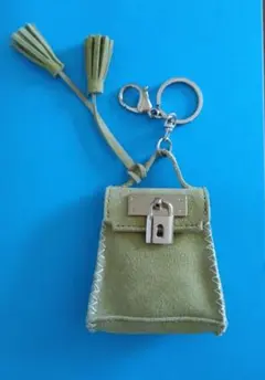 ☆訳あり☆グリーンスエード☆ミニバッグキーホルダー【未使用】