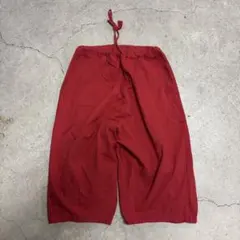 ショートワイドパンツ　赤　ワイドレッグ　ショーツ
