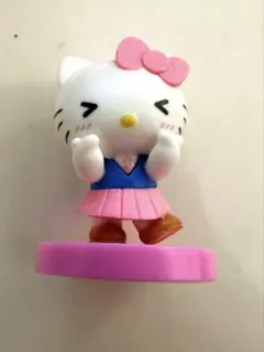 ハローキティ チョコエッグ 指ハート フィギュアのサムネイル