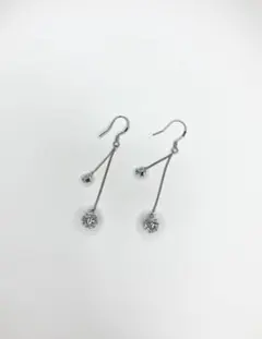 【新品】ロングピアス シルバー キュービック