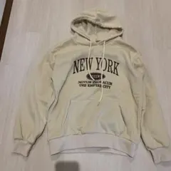 NEW YORK フード付きパーカー Sサイズ クリーム