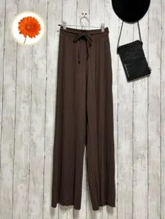 F【スプレイプレミアム】薄手プリーツニットパンツ イージーパンツ　伸縮性あり♪のサムネイル
