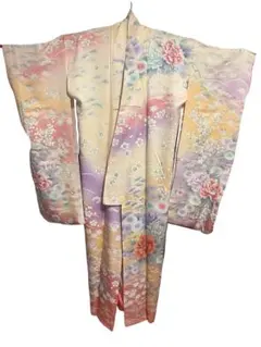 お手入れ済 豪華友禅染め 銀加工 刺繍 薄ピンク色 花柄 振袖 佐賀錦
