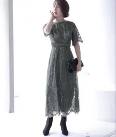 スカラップレース　総柄レースドレス