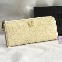 ANNA SUI アナスイ 長財布 ラウンドファスナー バタフライ蝶 アイボリー