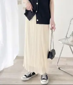 クラシカルエルフ　ランダムプリーツシャイニーシアースカート