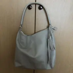 グレー レザー ショルダーバッグ フリンジ付き