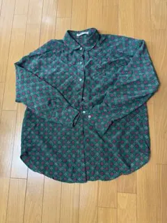 エラン 花柄 長袖シャツ グリーンのサムネイル
