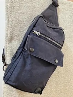 吉田カバン　ポーター　スモーキー　スリングショルダーバッグ