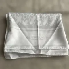 ミセスグリーンアップル ホワイトラウンジ