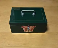 Item thumbnail for item 492aaba0-b1df-41d2-8c9f-bbe0449b51bf