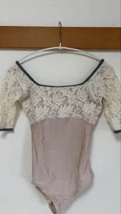 オリヴィンウェア　5部袖レオタード　Mサイズ