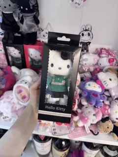 Hello Kitty 7-Eleven 限定 ぬいぐるみマスコット 2種セット - メルカリ