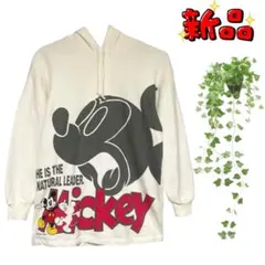 【新品未使用】ディズニー❤パーカー　ミッキー　フード付きトレーナー　即購入可能