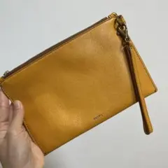 FOSSIL イエロー レザーポーチ